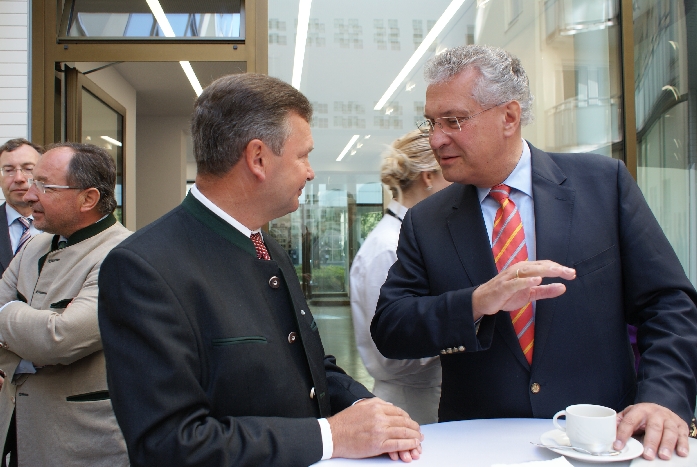 Einweihungsfeier Geschäftsstelle Bild 8