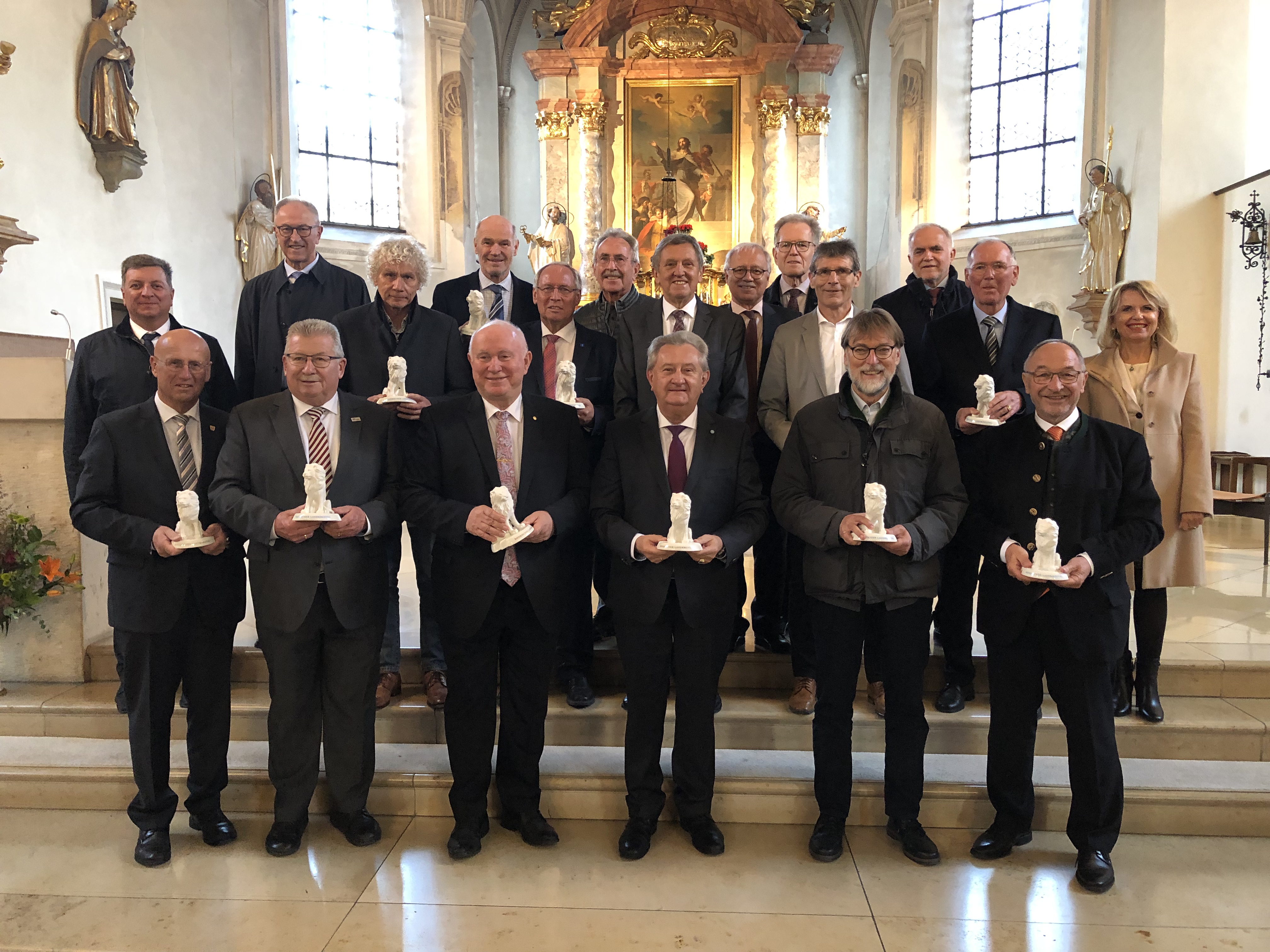 Mit dem goldenen Löwen (lange Amtszeit/Präsidiumsmitglied) wurden geehrt: 
Hubert Hafner, Hermann Hübner, Georg Huber, Anton Knapp, Franz Meyer, Heinrich Trapp.
Mit dem blauen Löwen wurden ausgezeichnet:
Georg Grabner, Josef Hauner, Anton Klotz, Wolfgang Lippert, Eberhard Nuß, Prof. Dr. Ulrich Reuter, Karl Roth, Thomas Schiebel, Gerhard Wägemann, Martin Wolf